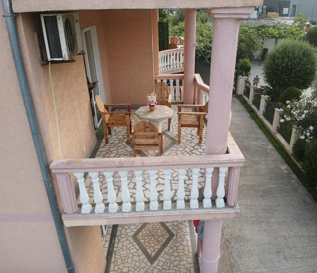Kurt Apartaments อุลซิน ภายนอก รูปภาพ