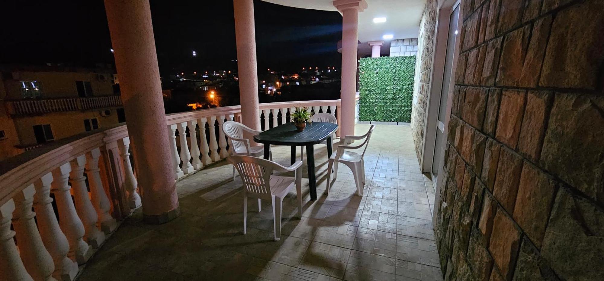 Kurt Apartaments อุลซิน ภายนอก รูปภาพ